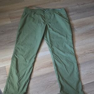 All in Motion Green Track Pants